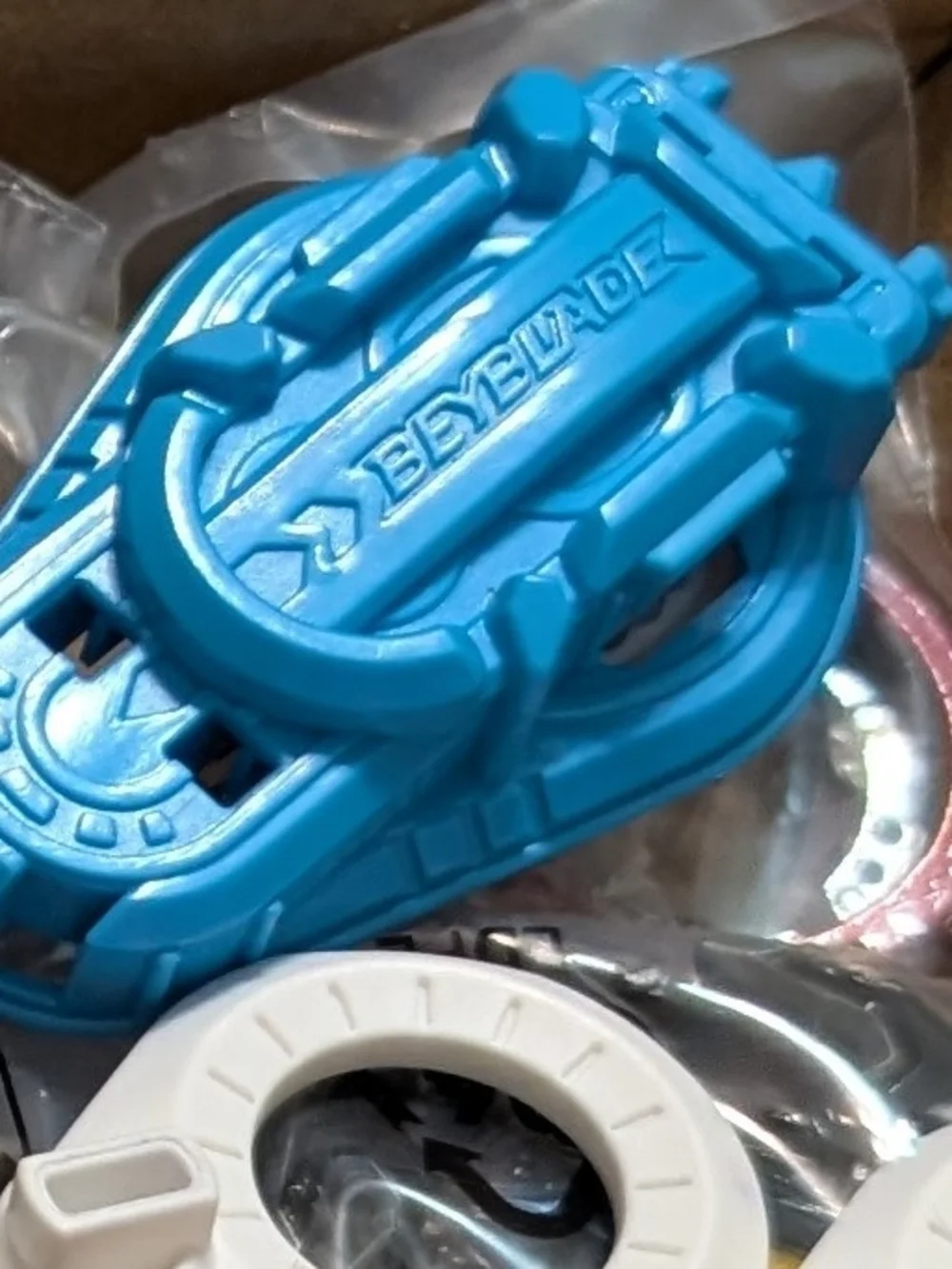 Hasbro Beyblader Blue Turbo Launcher and Assorted Burst Spinners